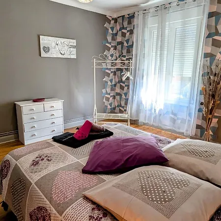 Charmante Maison Renovee Avec Jardin, Proche De Verdun, Ideale Pour Familles, Draps Et Chauffage Inclus - Fr-1-585-50 別荘 Sivry-sur-Meuse