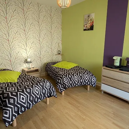 別荘 Charmante Maison Renovee Avec Jardin, Proche De Verdun, Ideale Pour Familles, Draps Et Chauffage Inclus - Fr-1-585-50