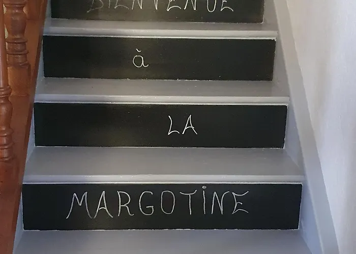 Charmante Maison Rénovée Avec Jardin, Proche De Verdun, Idéale Pour Familles, Draps Et Chauffage Inclus - Fr-1-585-50 Sivry-sur-Meuse