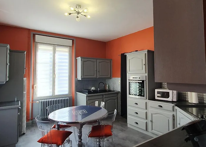 Charmante Maison Rénovée Avec Jardin, Proche De Verdun, Idéale Pour Familles, Draps Et Chauffage Inclus - Fr-1-585-50 Hébergement de vacances Sivry-sur-Meuse