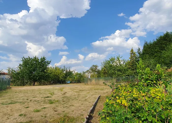 Hébergement de vacances Charmante Maison Rénovée Avec Jardin, Proche De Verdun, Idéale Pour Familles, Draps Et Chauffage Inclus - Fr-1-585-50 Sivry-sur-Meuse